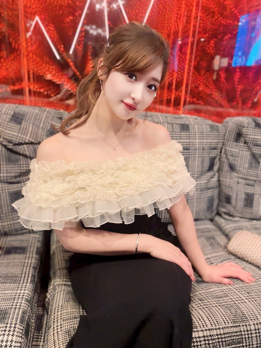 美波 あいか