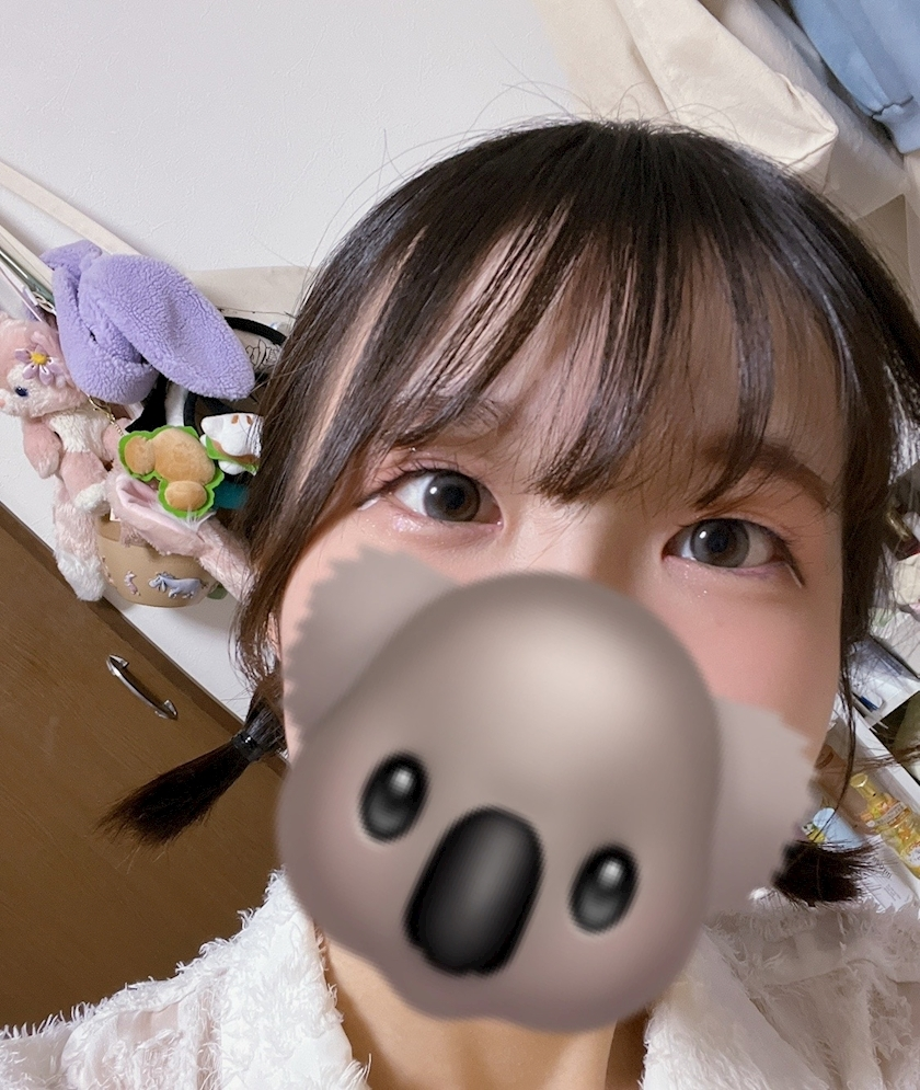 ななこ