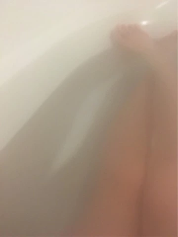蓮見 リア