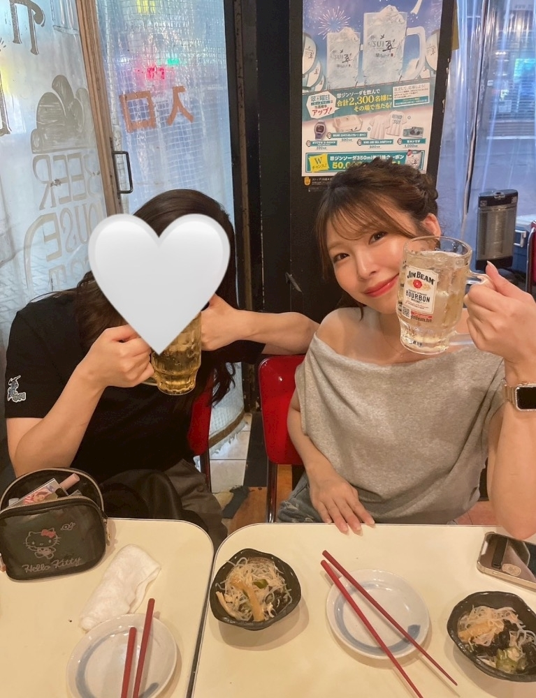 麗日 ひな