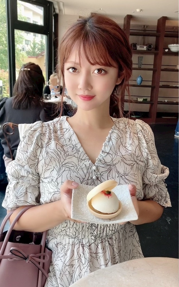 妃 えりな