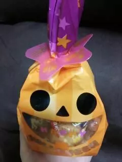 愛羽 仁美