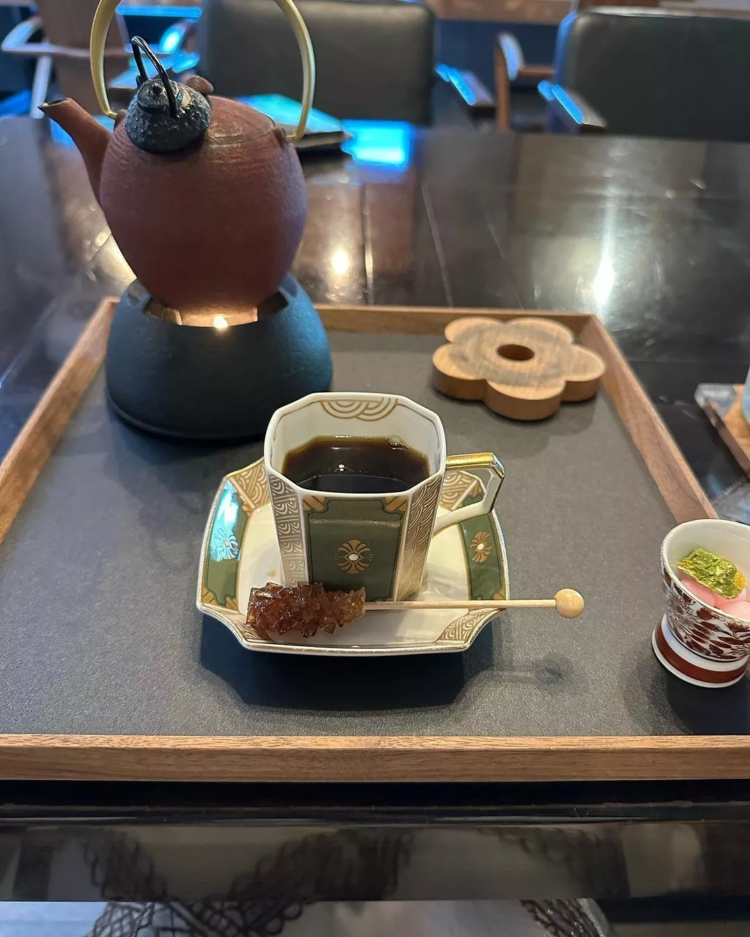麻貴