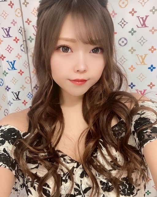 夏樹 あや