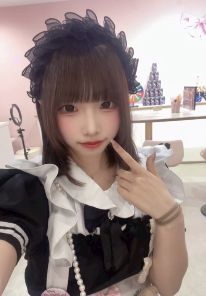 みぃな