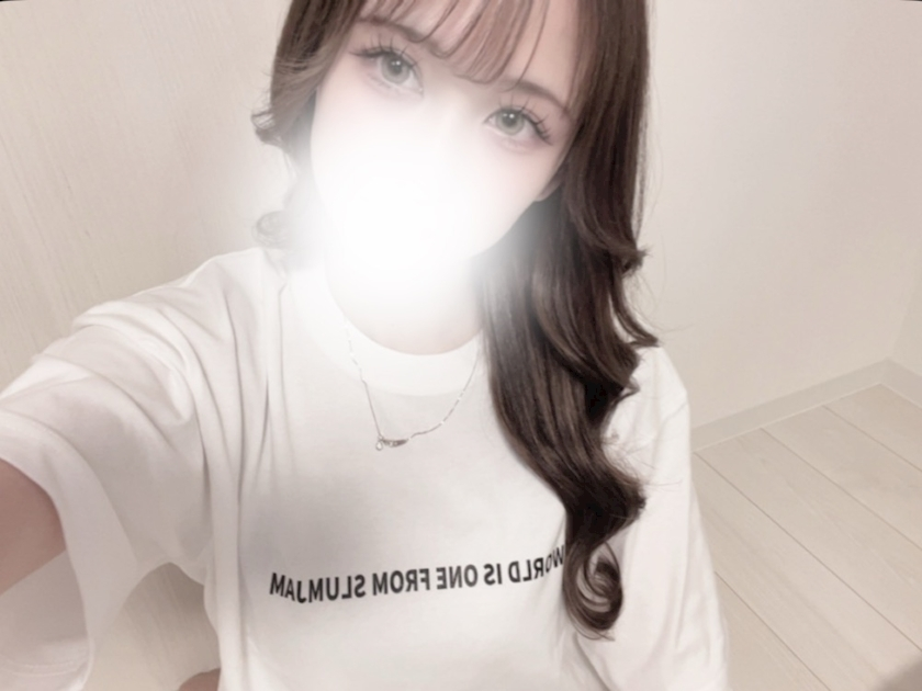 真白 あい