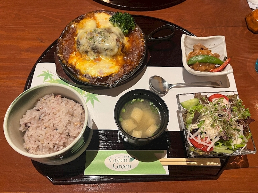 白咲 あいり
