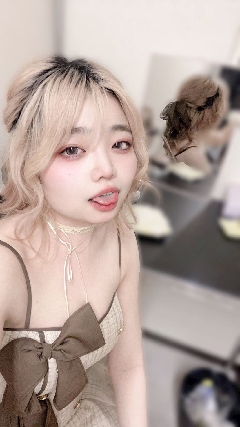 美吉 アユム
