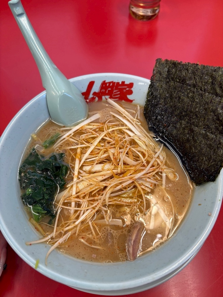 佐野 エマ