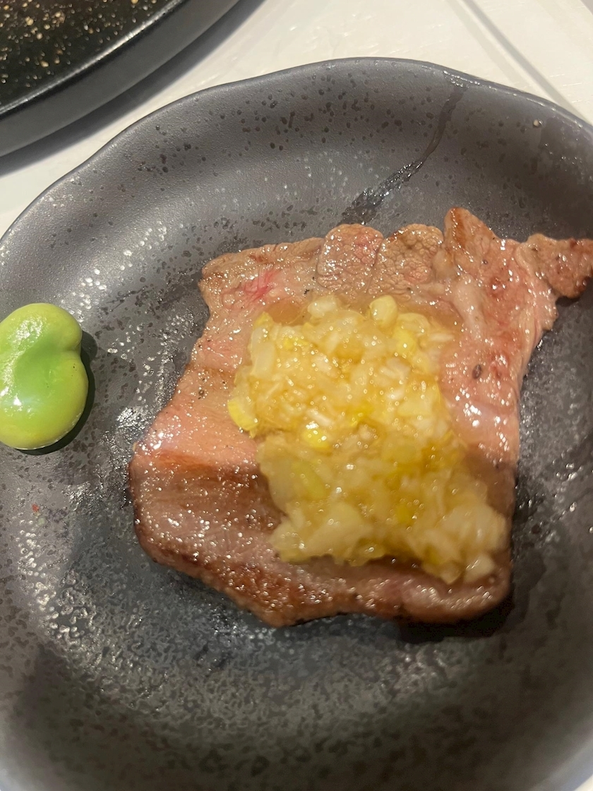 黒輝 りさ
