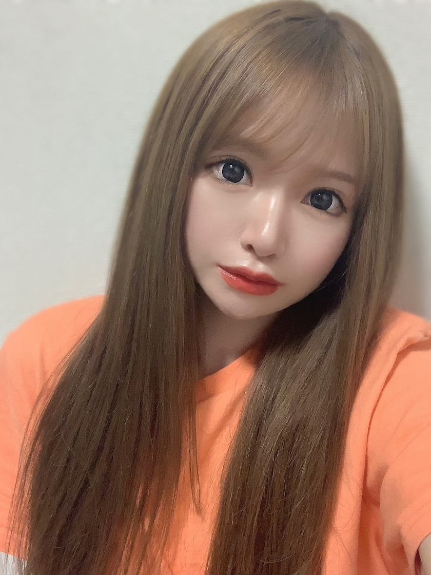 葉月 りほ