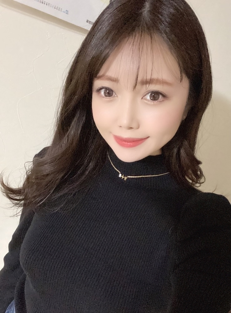 妃 えりな
