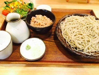 蓮見 リア