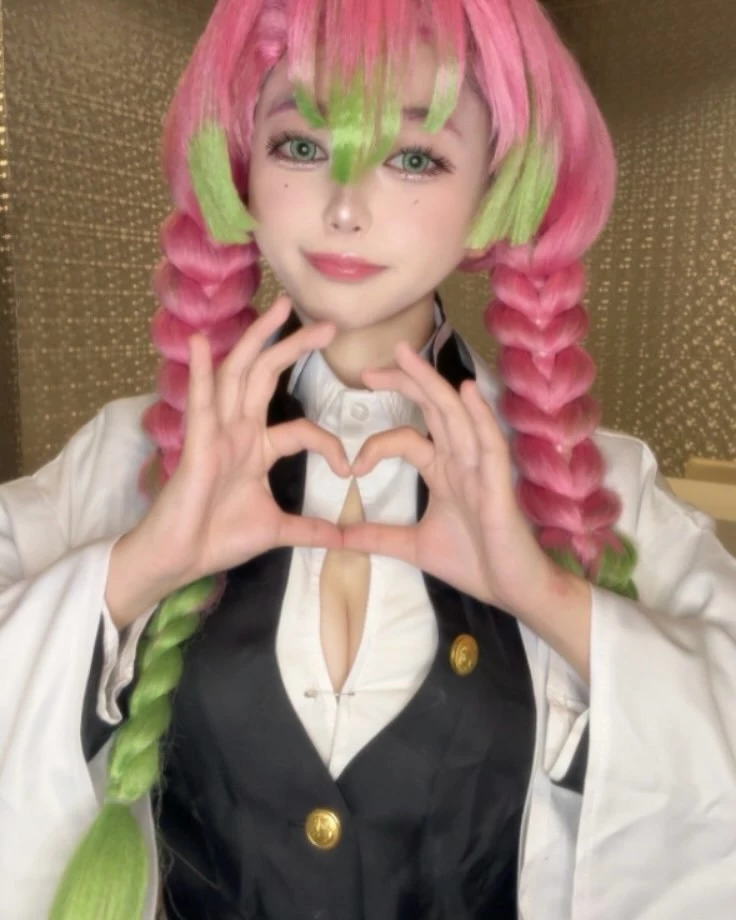 にこ
