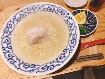 れい
