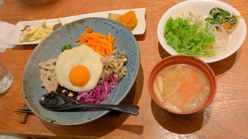 藤花 ゆの