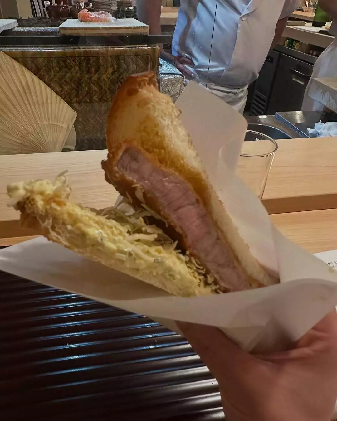 麻貴