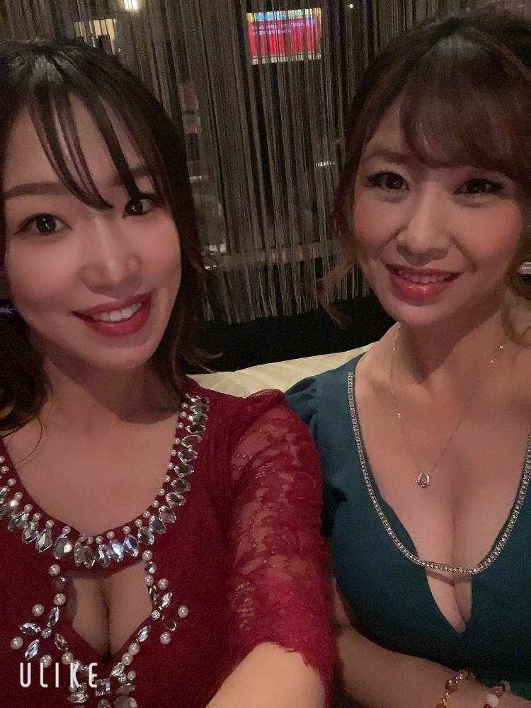 朝倉 しおり