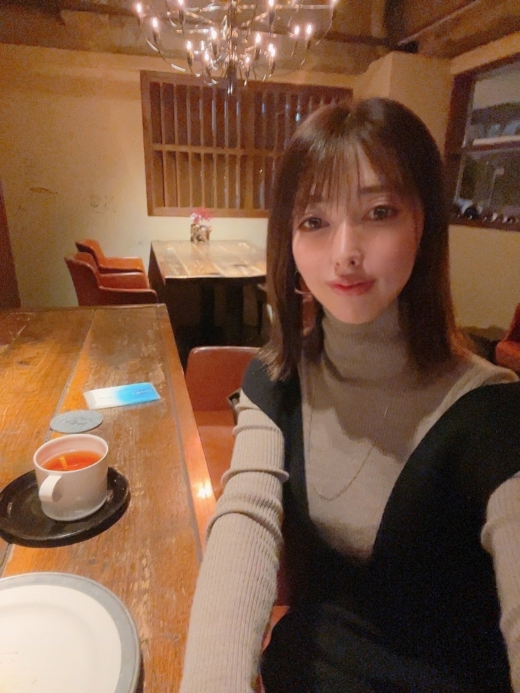 夏目 りょうこ