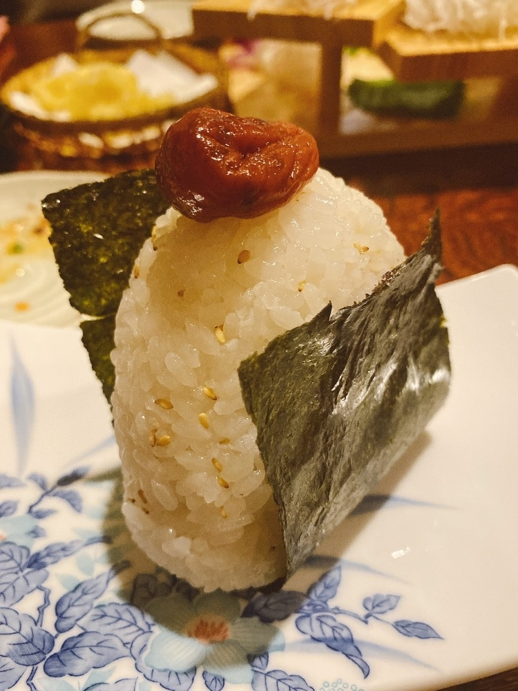 響 せな