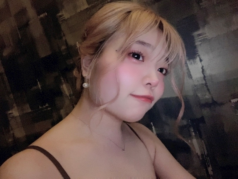 美吉 アユム
