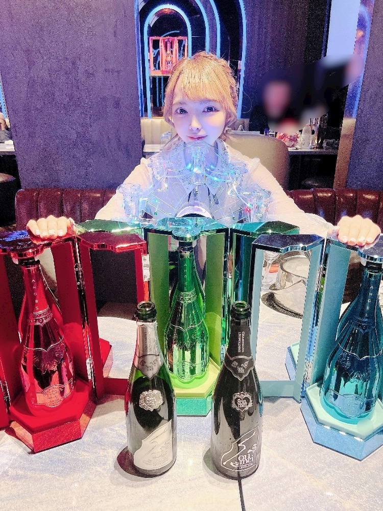 アリス