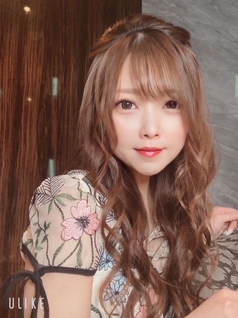 夏樹 あや