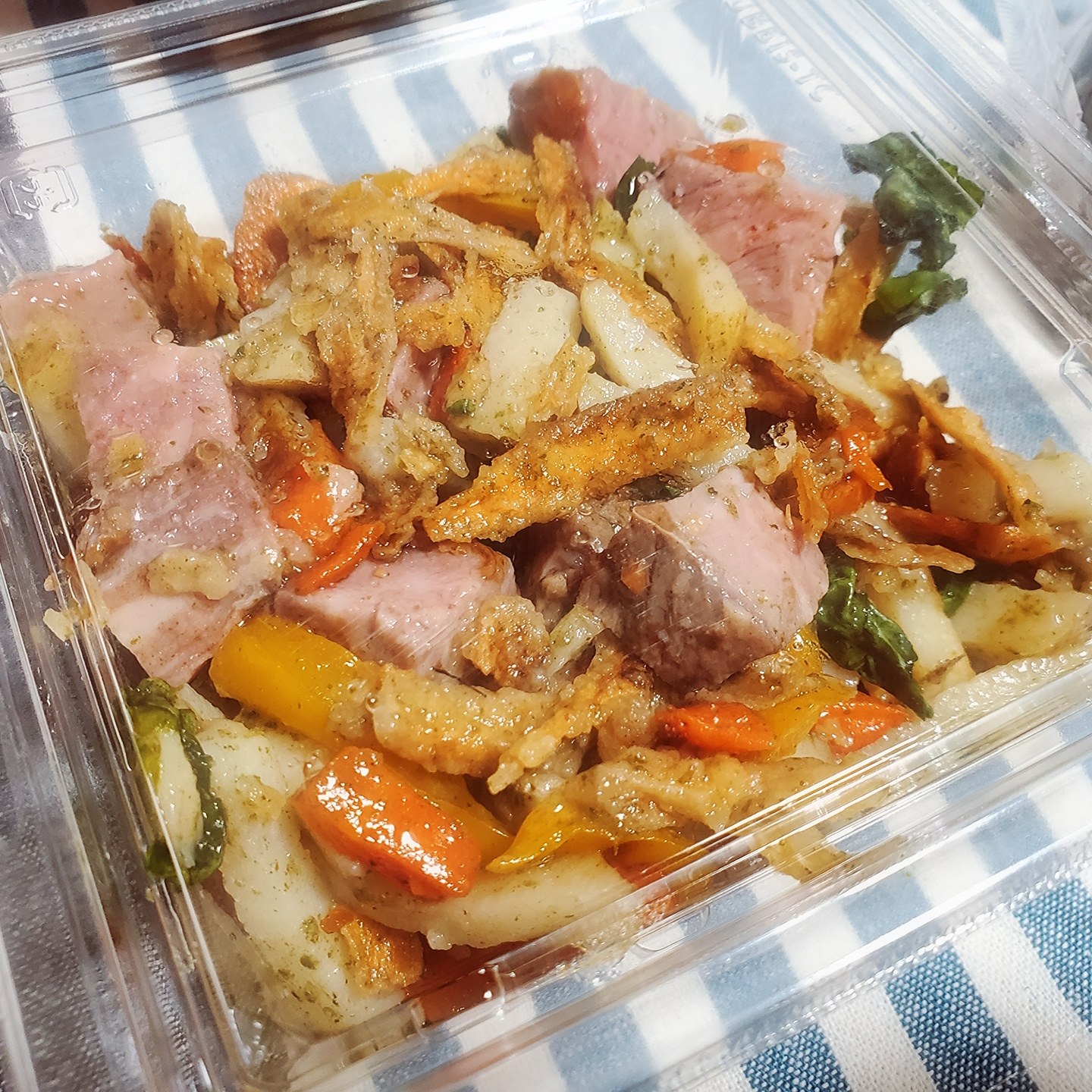 荒木 ナツミ