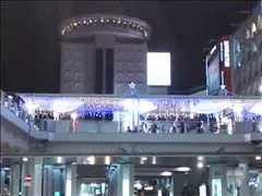 愛羽 仁美
