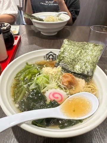まみ