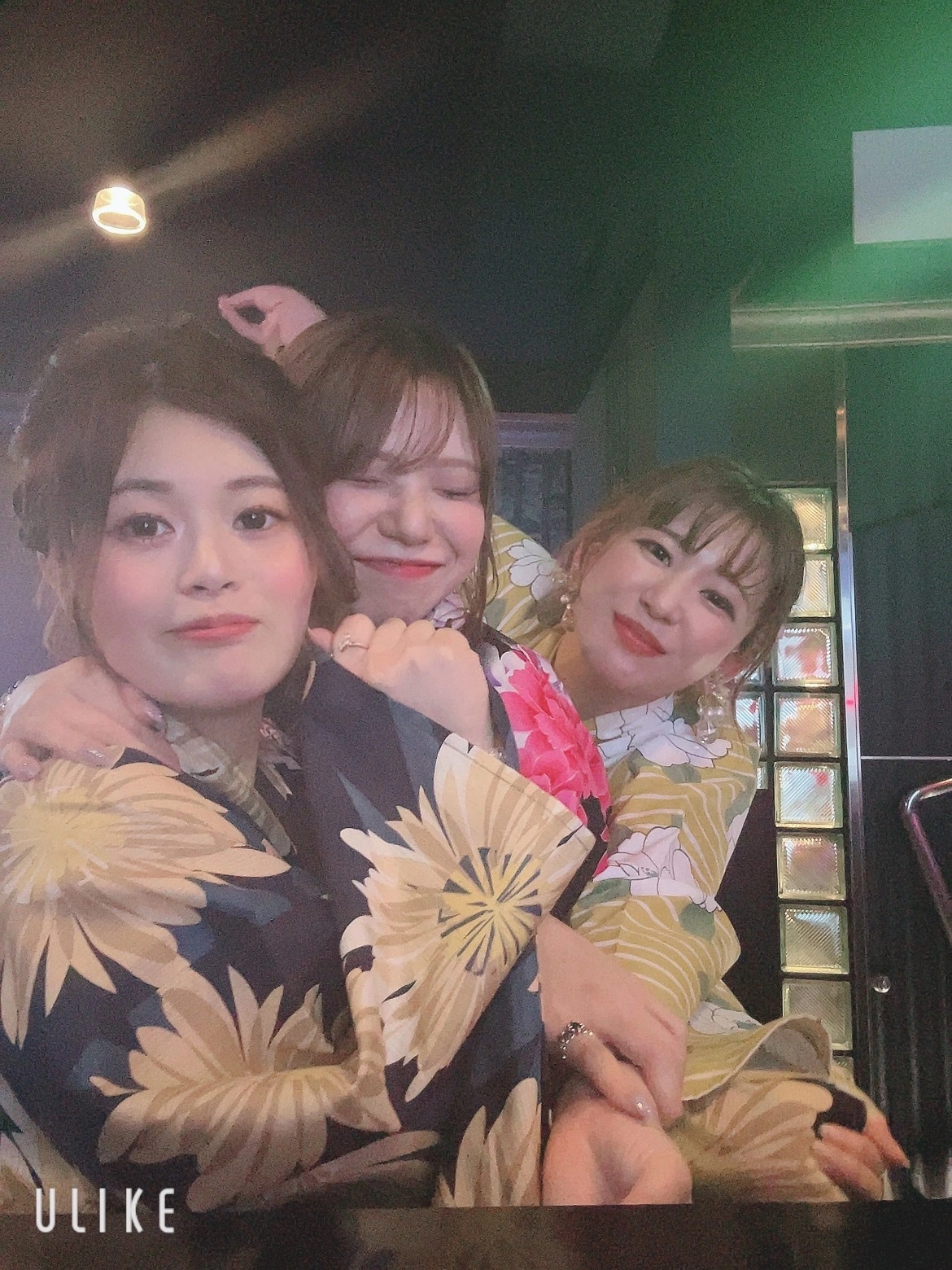 ユミ