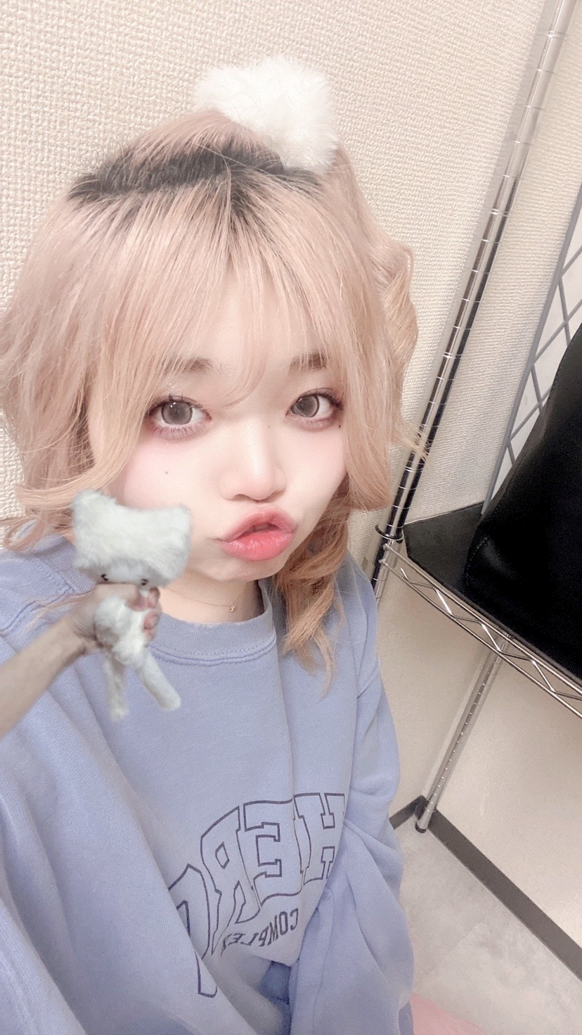 美吉 アユム