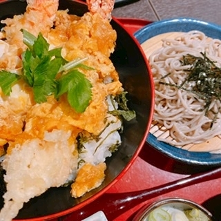 京 さゆみ
