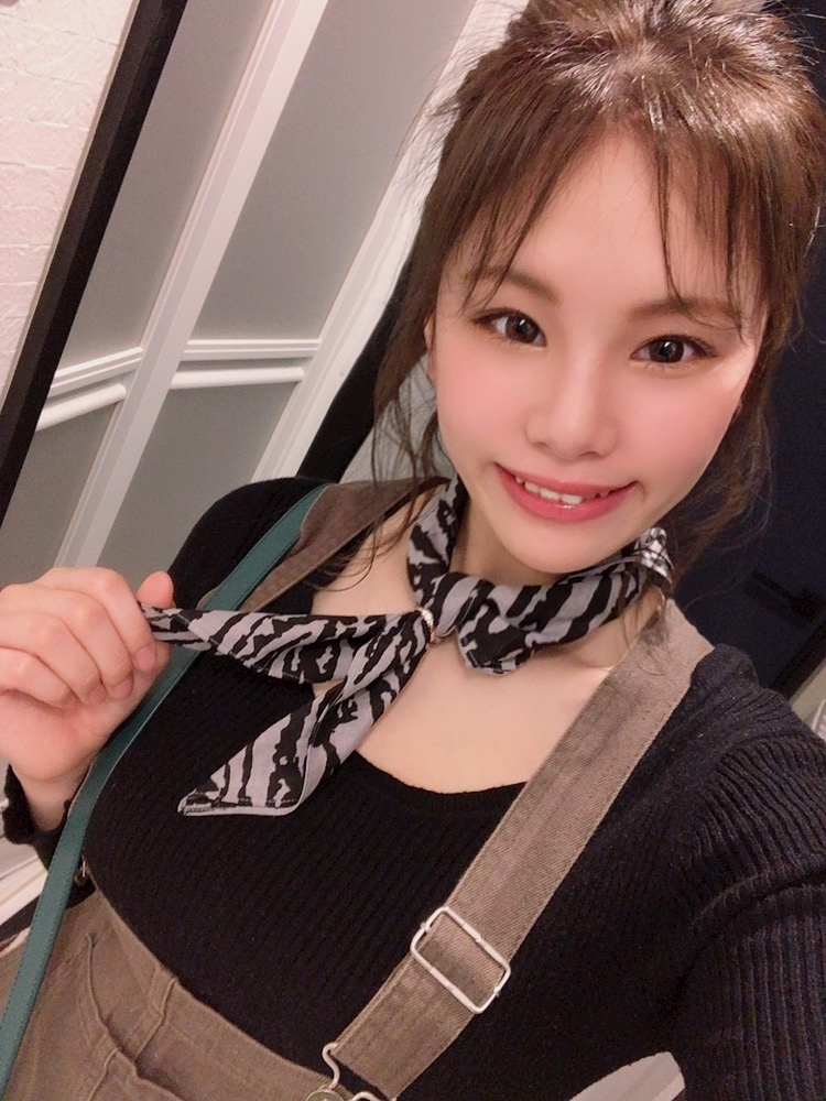 亜紗倉 しづか