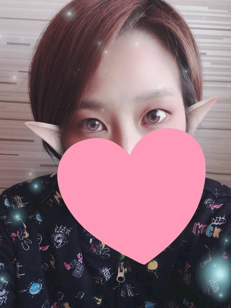 エミ （スタッフ）