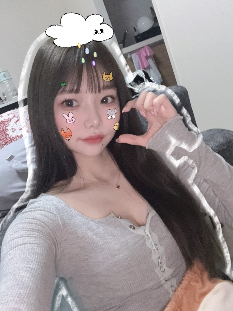 あみな