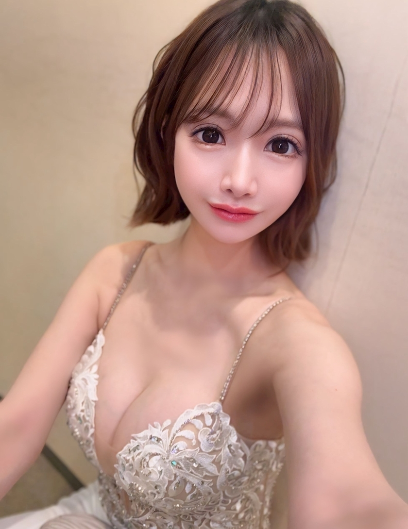 葉月 りほ