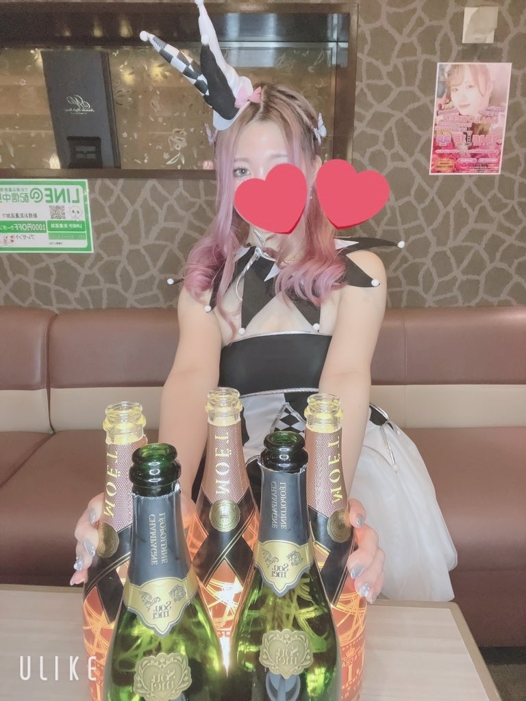 ななみ