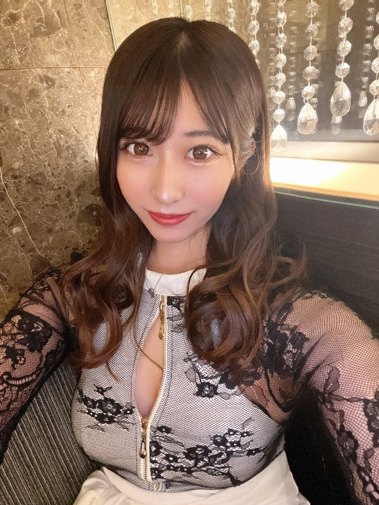 天乃 りさ