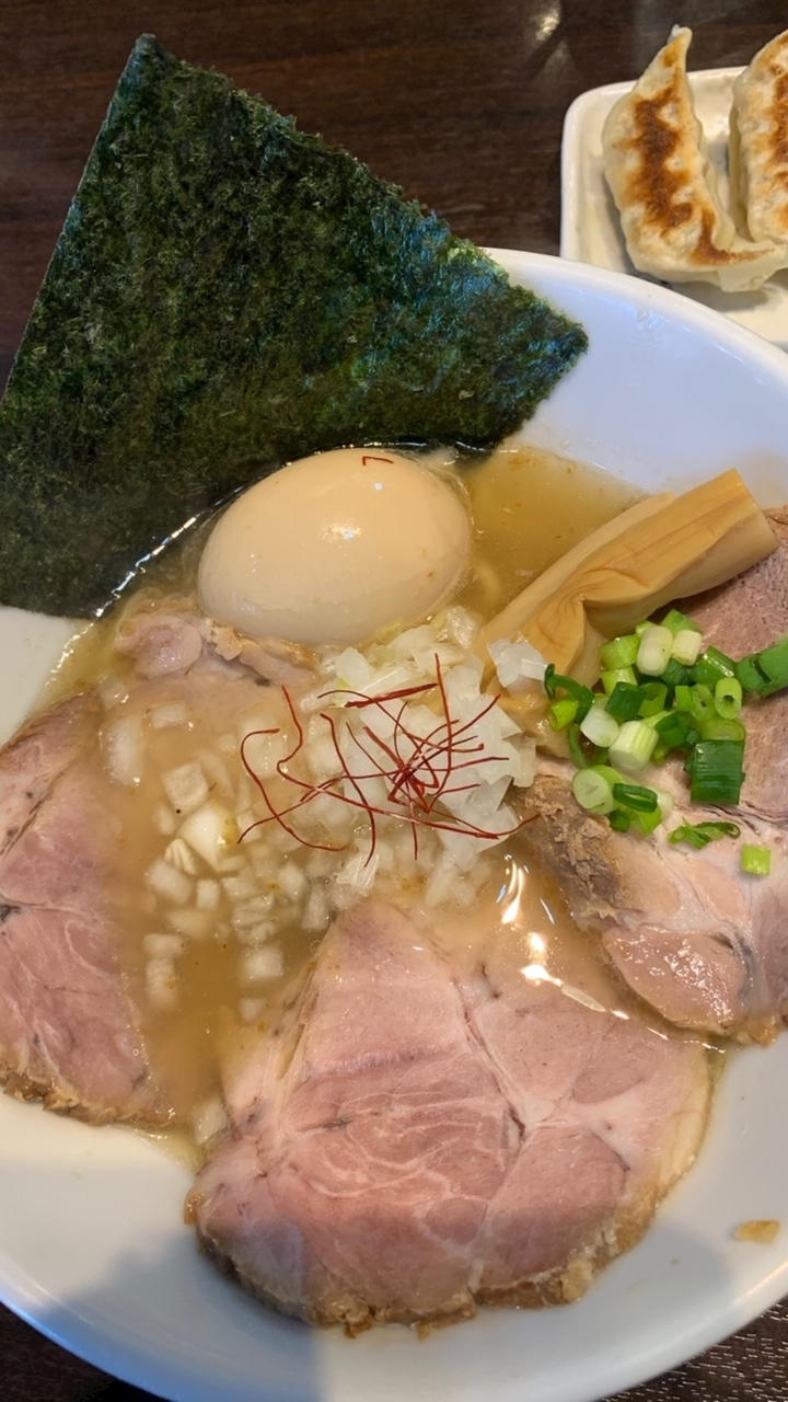 けい