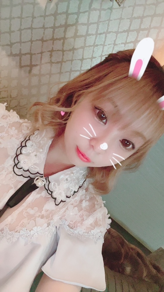 小川 真央