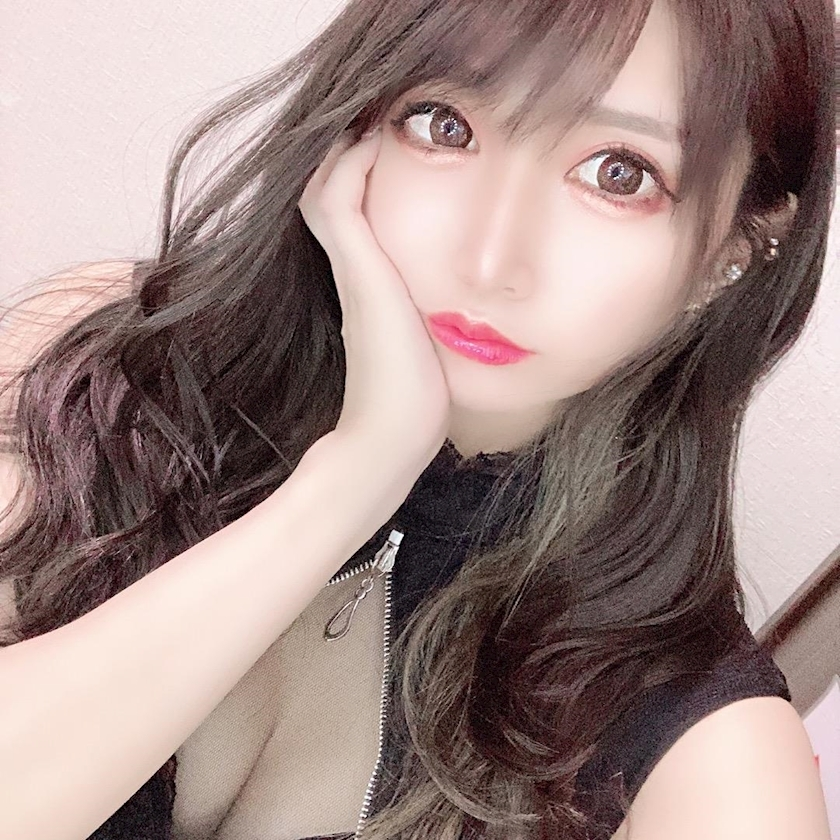 雛咲 のあ