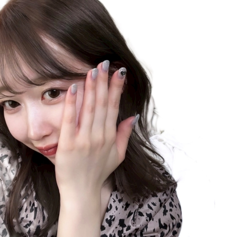 乙川 ゆあ