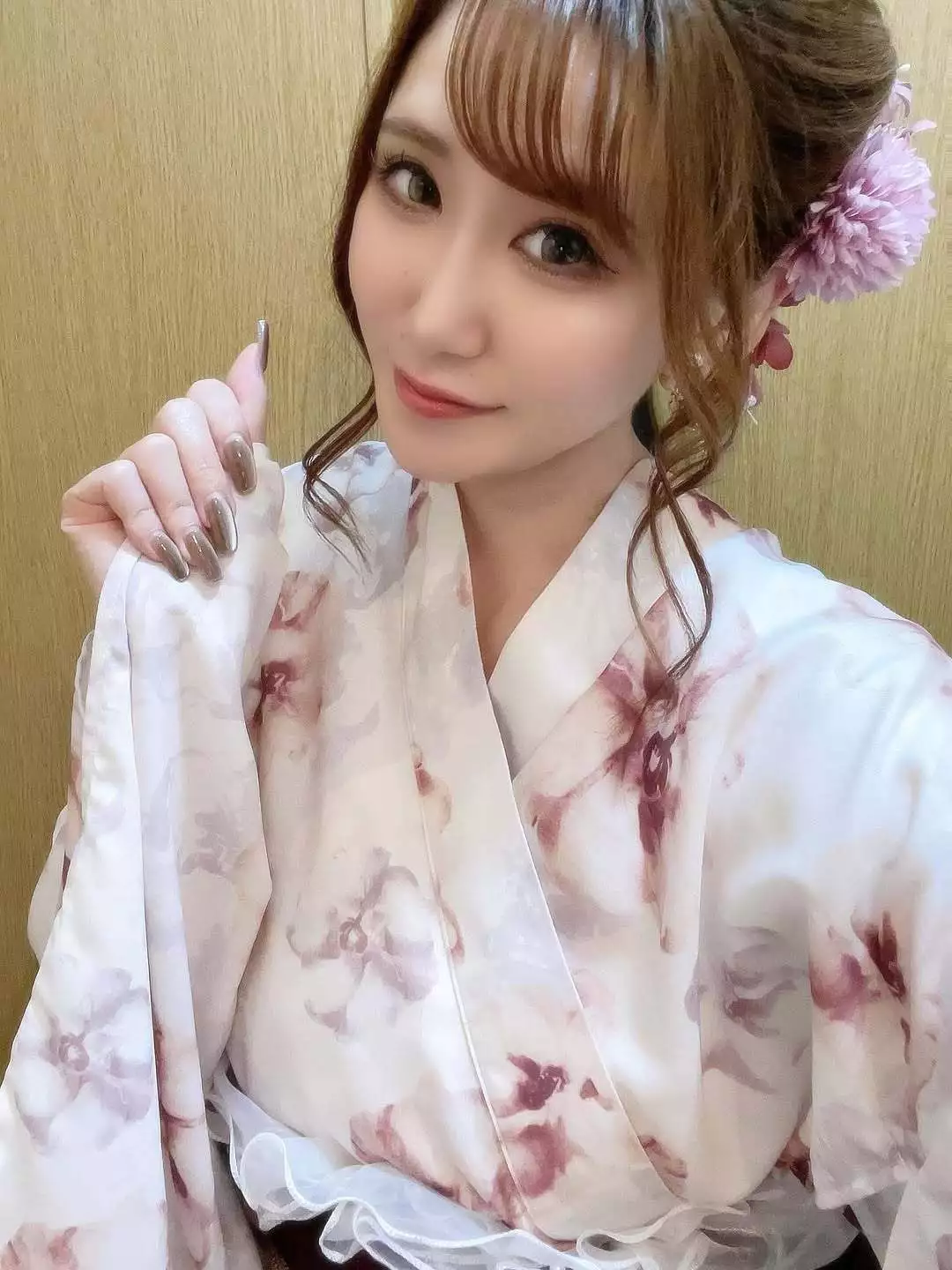 えみり