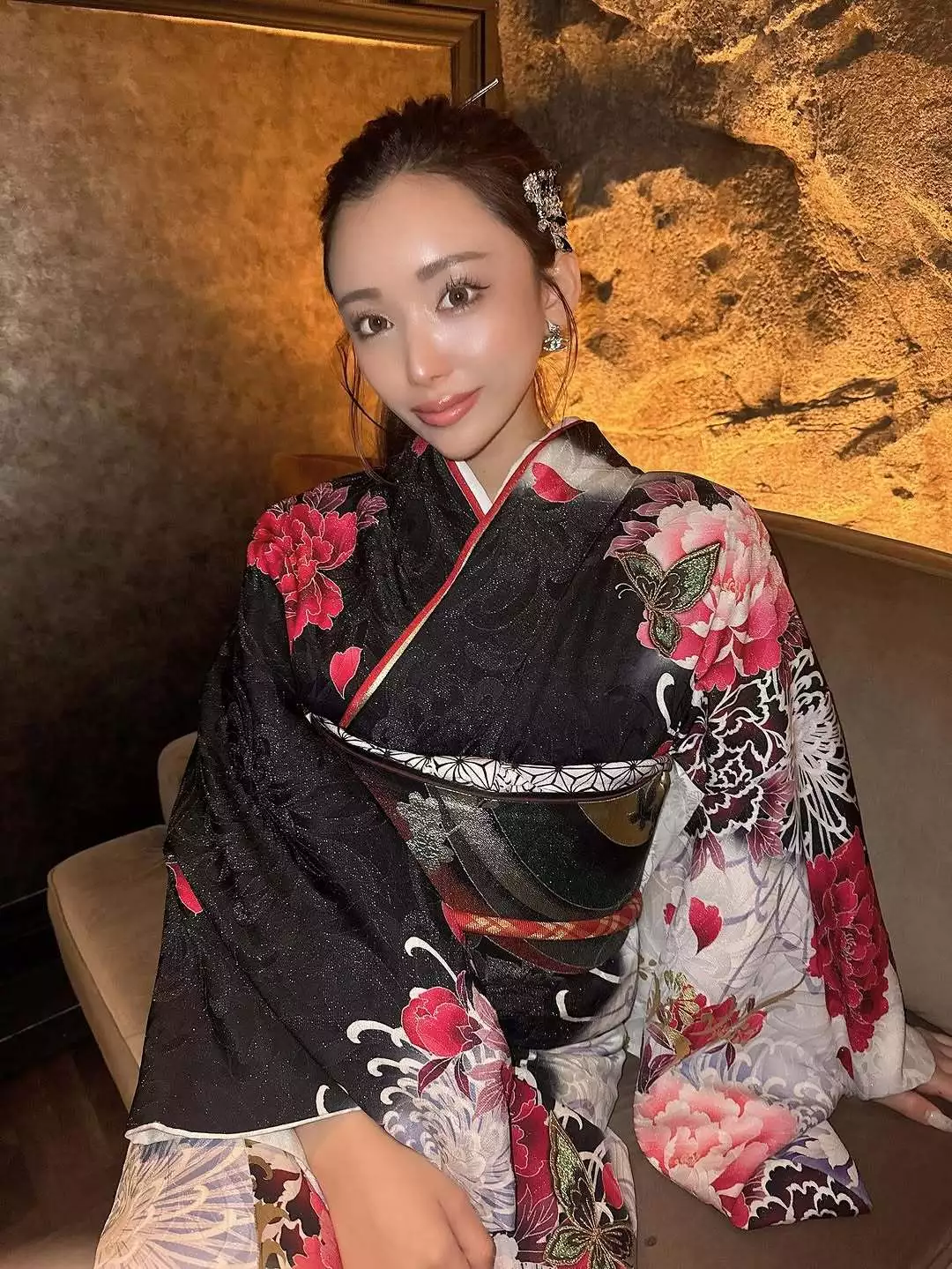 みお