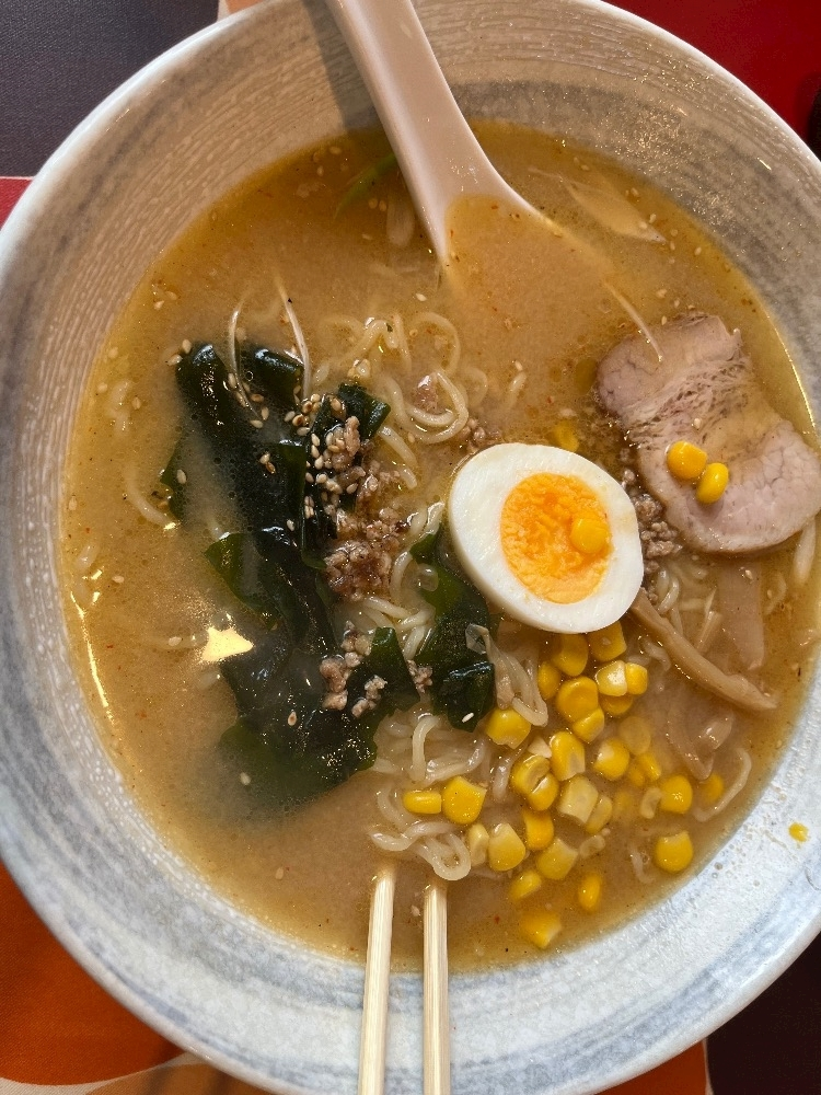 あや