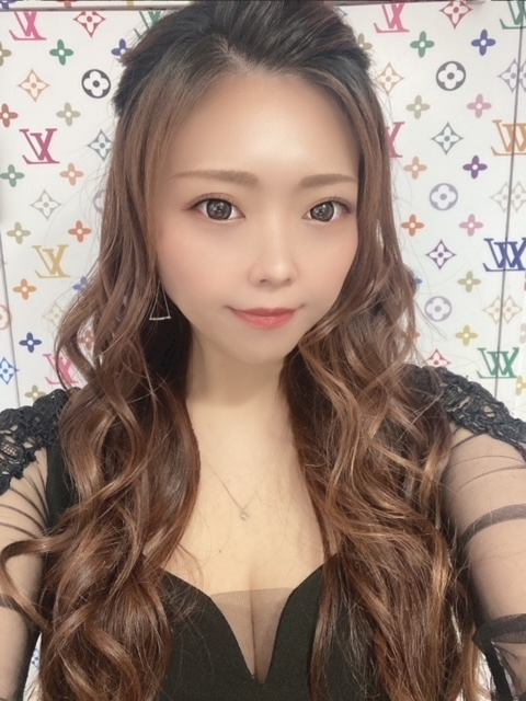 夏樹 あや
