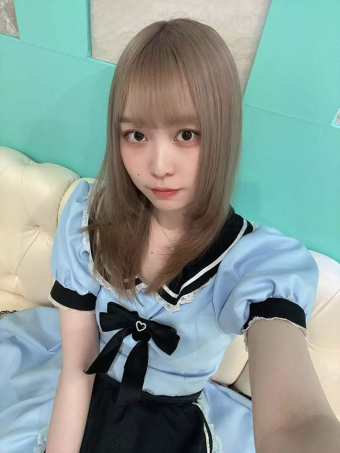 にこ