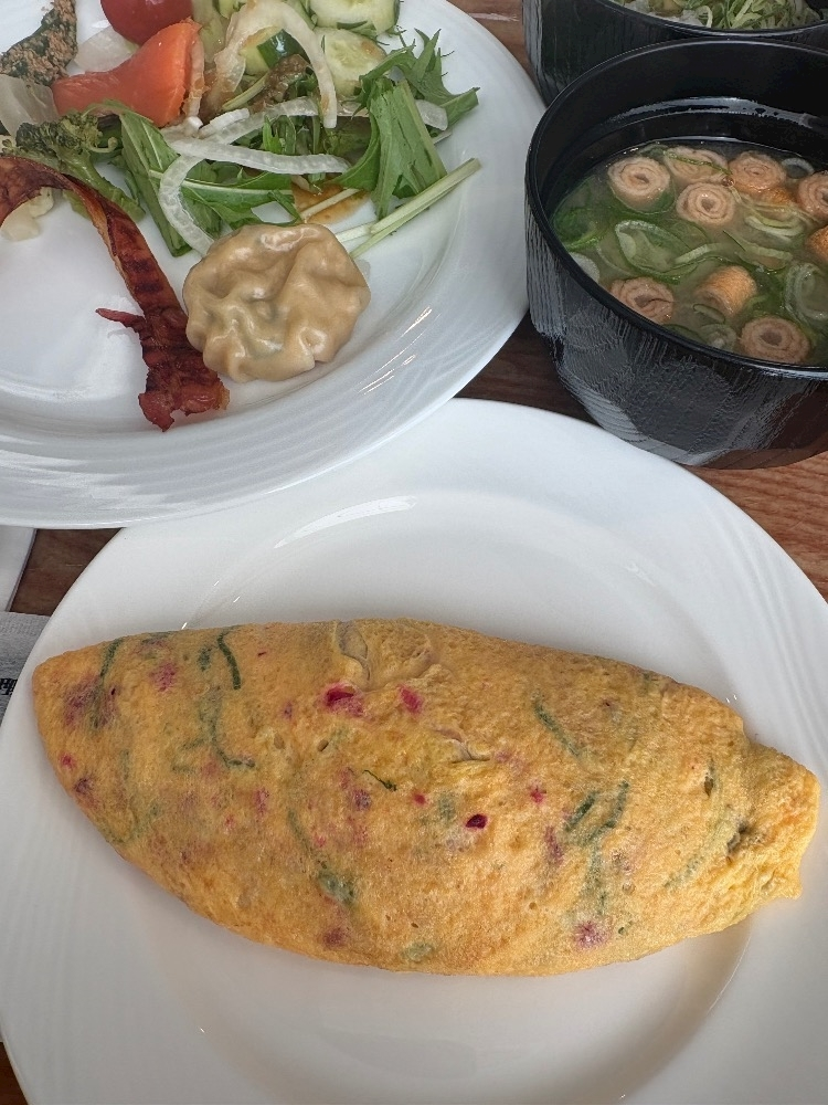 佐野 エマ