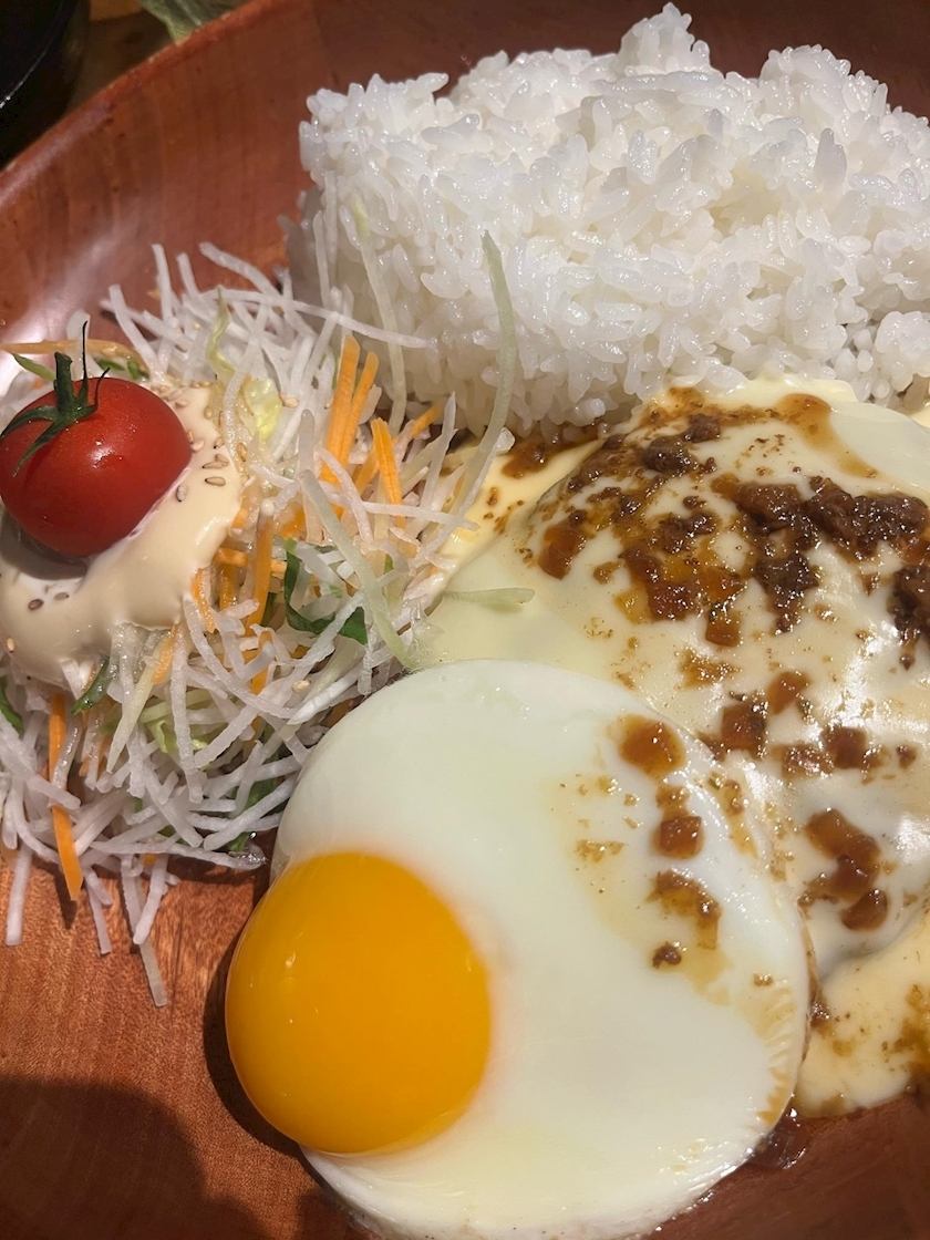 黒輝 りさ